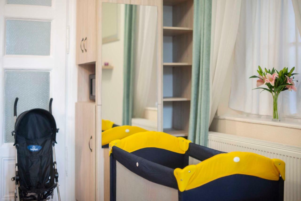 Suzy Apartman Eger Ngoại thất bức ảnh
